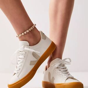 Veja Campo Leather Sneakers sz 6